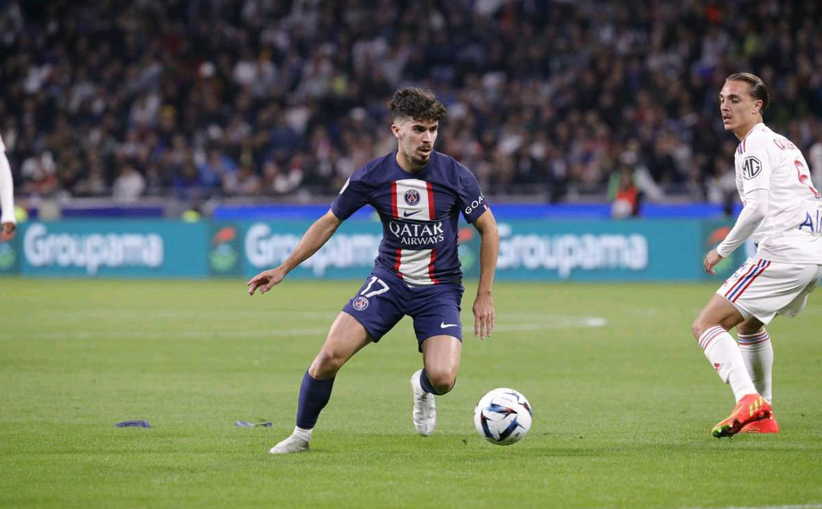 球星状态不 球星状态不